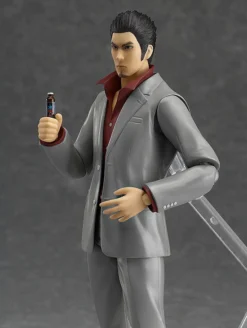 GOOD SMILE COMPANY Figma Yakuza Kazuma Kiryu 9 GOOD SMILE COMPANY Figma Yakuza Kazuma Kiryu -Figures and Dolls Store 80d59a4d4b4e4acda8cb1be34676e208.jpg